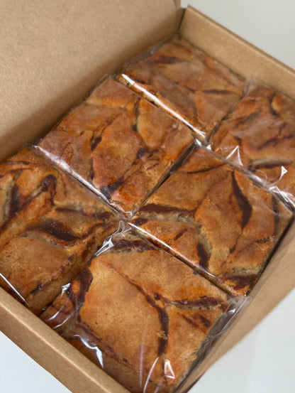 Chai & harissa blondie